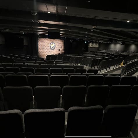 Hot Water Comedy Club Blackstock Market