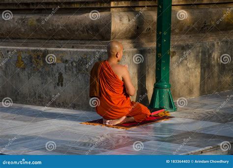 Bodh Gaya Bihar India On April Th Cambodian Monk Praying At