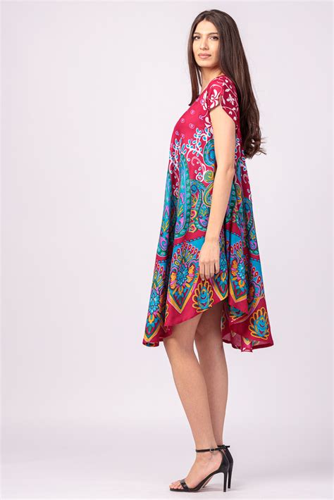 Rochie Midi A Line Cu Imprimeu Paisley Pe Fond Fucsia Promotie La 89