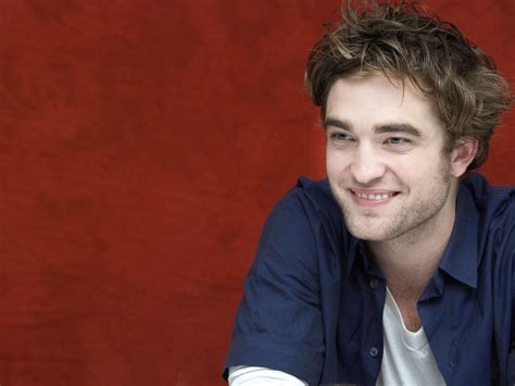 Robert Pattinson - Biography, Height & Life Story | Super Stars Bio