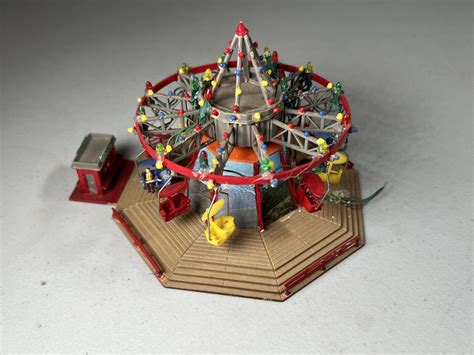 N Scale Vollmer Carnival Ride Carousel With Swings Circus Fair Trains