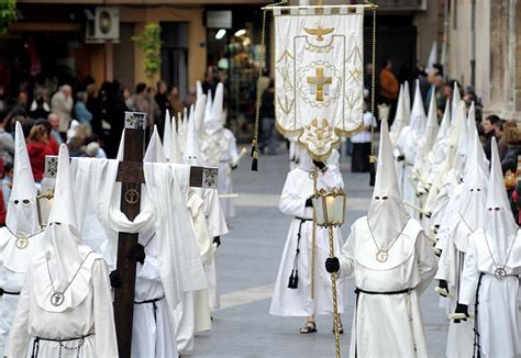 The Beauty Of Spanish Holy Week — Catholic Arena