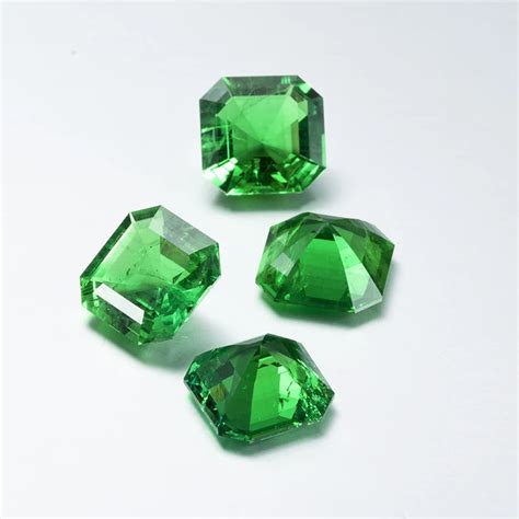 Wholesale Asscher Cut Hydrothermal Emerald Zambia Emeralds Stone Pagoda