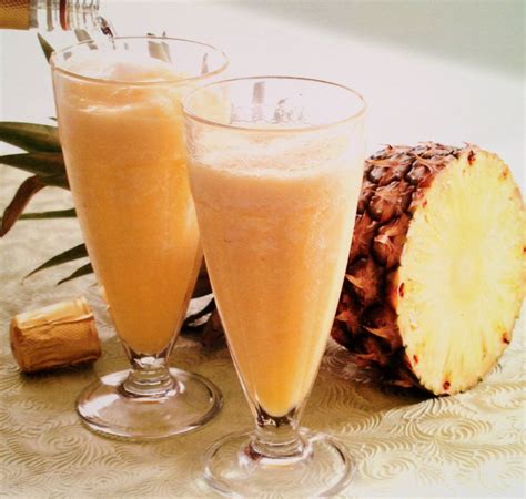 Recetas thermomix SORBETE DE PIÑA CONGELADA Y CAVA