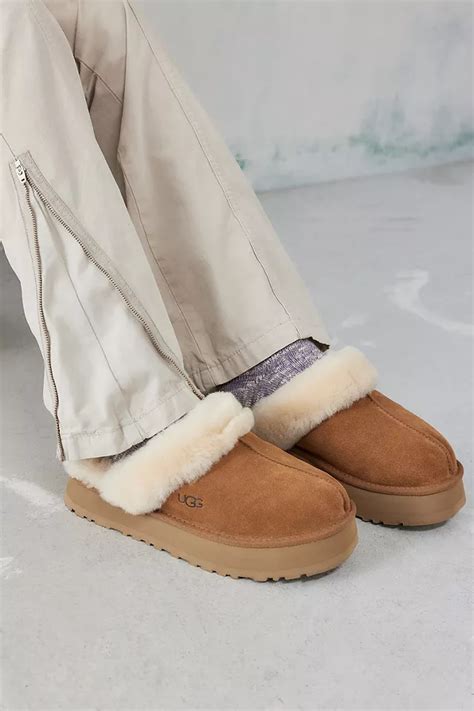 UGG Chestnut Disquette Platform Slippers | Urban Outfitters UK