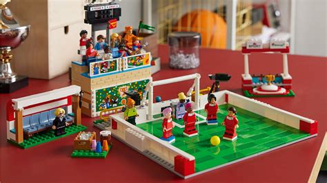 Lego 40634 Icons Of Play Features Several Cool Collectibles