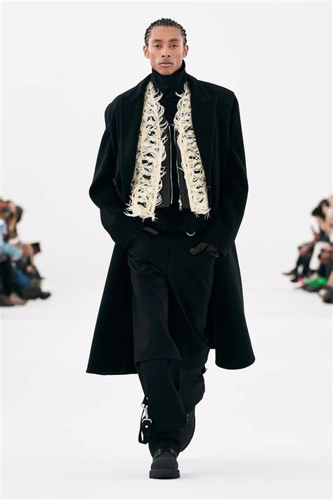 Givenchy Fall Winter 2023-2024 - RUNWAY MAGAZINE ® Official
