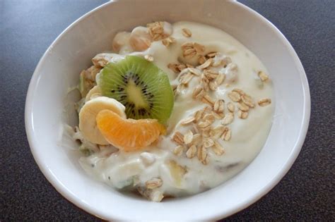 Joghurt Mit Haferflocken Und Obst Rezept