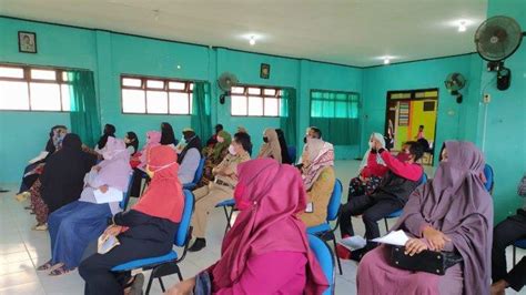 Smpn 21 Penajam Sosialisasi Tata Tertib Sekolah Kepada Orangtua Murid Hari Pertama Masuk Sekolah