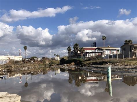 Exhortan A No Meterse A Las Playas Por La Contaminaci N Ecos De Rosarito