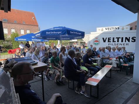 Gut Besuchter Tag Der Offenen T R Ortsverein Freckenhorst E V