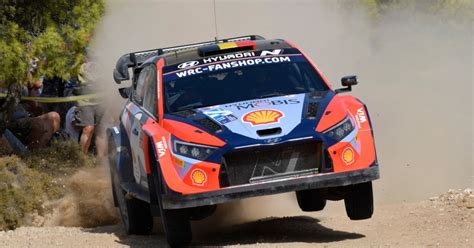 Rallye Wrc Gr Ce Neuville Tient Bon Ogier Se Rapproche De Sordo