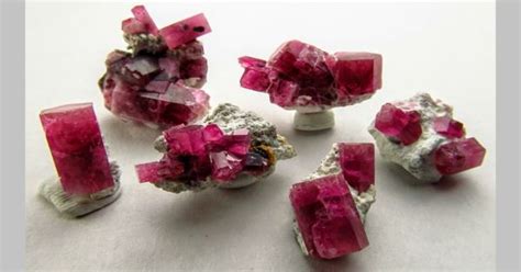 Red Beryl - a one-source gemstone - Assignment Point