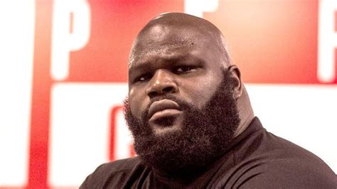 Mark Henry Says This WWE Star Is Living In The Past But In A Good Way