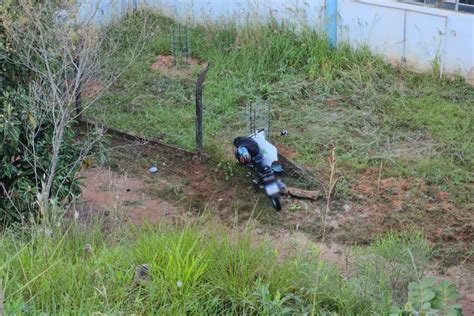 Motociclista morreu após cair de ribanceira de 7 metros em Chapecó