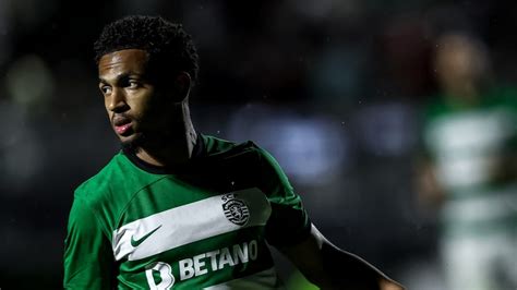 Marcus Edwards Vai Renovar O Sporting Extremo Vai Subir Cl Usula