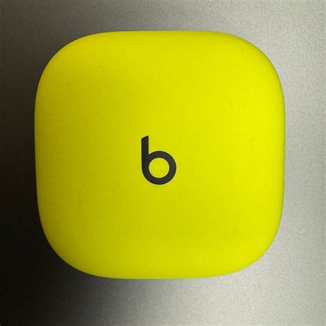 Beats Fit Pro Replacement Charging Case Therightone