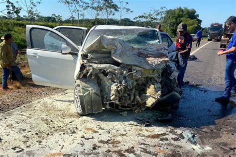 Acidente deixa dois mortos e dois feridos na BR 364 Polícia