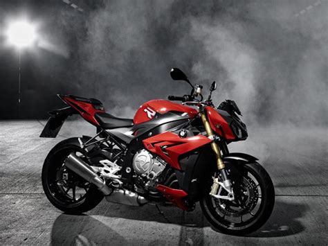 BMW Naked Bike Moto ZombDrive