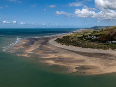 Aberdyfi | Aberdovey Beach | VisitWales