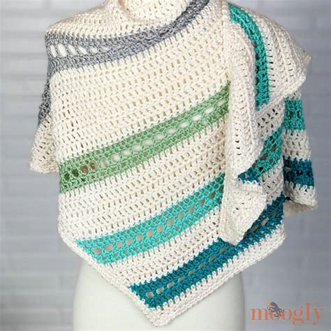 Ravelry Tradewinds Shawl Pattern By Tamara Kelly