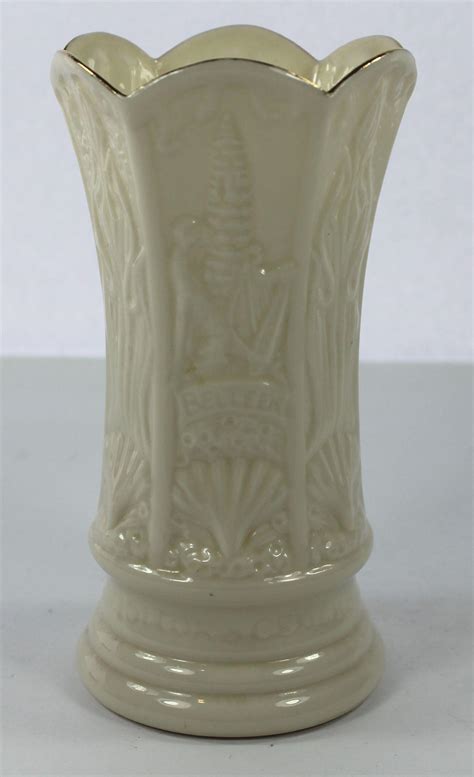 Lot Vintage Belleek Vase