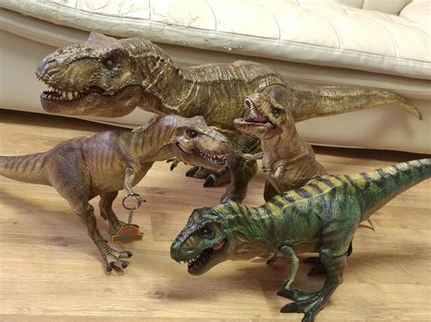Mattel Colossal T-rex Repaint by Inaros131 on DeviantArt
