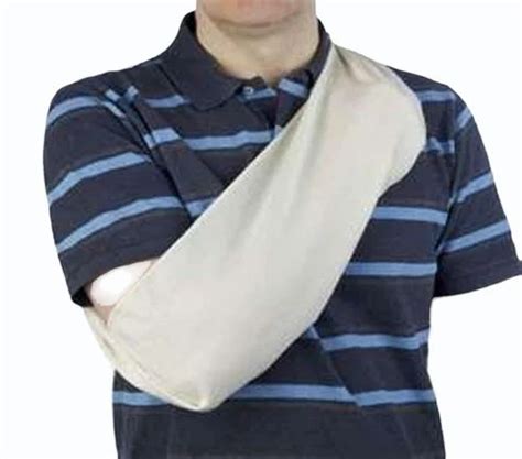 Cotton Triangular Bandage At Best Price In Meerut By Pearsons