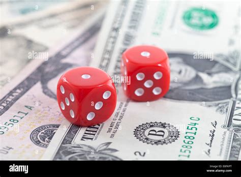 Dice Hi Res Stock Photography And Images Alamy