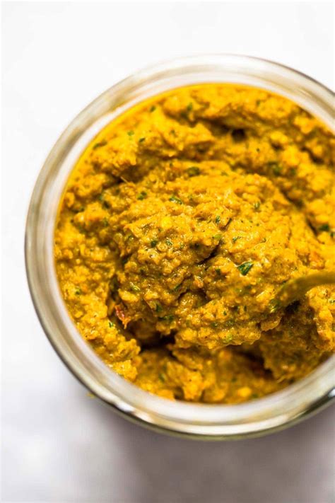 Easy Thai Yellow Curry Paste Recipe Pinch Of Yum