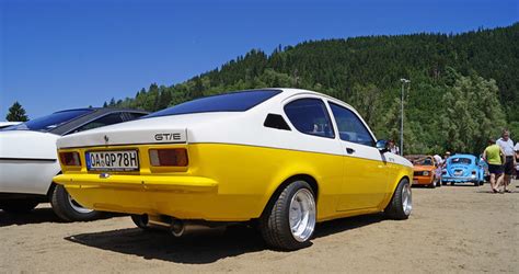 Opel Kadett C Gte Coupe Mit Liter Von In Wei Und Gelb Auf Ats