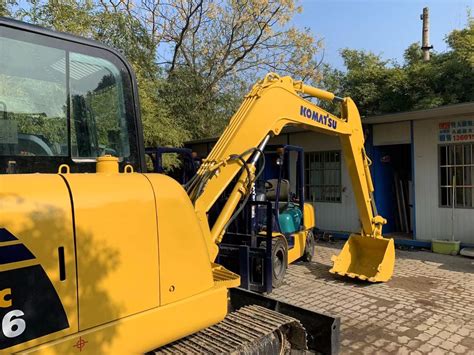 Japan Komatsu Pc Excavator Used Komatsu Mini Excavator M Bucket