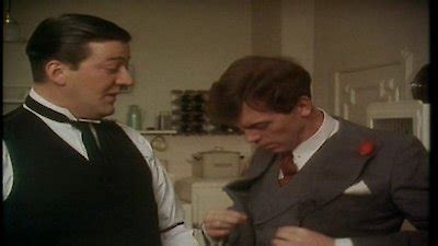 Watch Jeeves and Wooster Season 1 Episode 1 - Jeeves Takes Charge ...