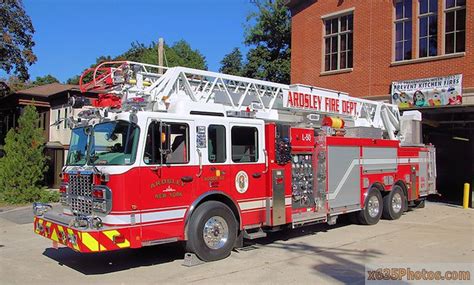 Ardsley Fd Ladder Spartan Smeal Seth