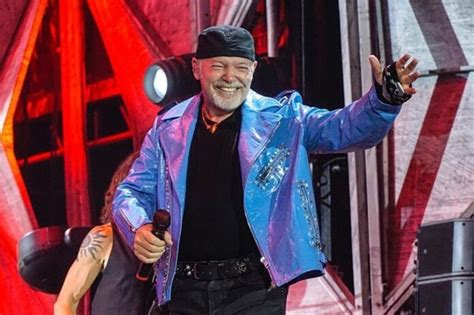 Vasco Rossi A Salerno Chiude Il Tour Negli Stadi Italiani 28 E 29