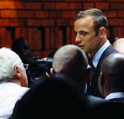 Afrique Du Sud Pistorius En Pleurs Inculp De Meurtre