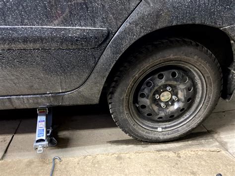 #13 Домкрат Alca, лето оригинал Лада R15 — Lada Гранта Лифтбек (2G), 1 ...