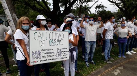 El País Cali 📰elpaispalante On Twitter Ciudadanos De La Comuna 22 De Cali En El Sur De La