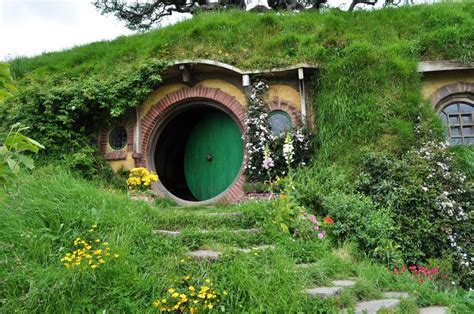 33 Incredible Ideas Of Hobbit House Design In Real Life Interior