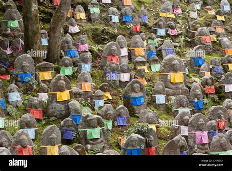 Kiyomizudera Statues Hi Res Stock Photography And Images Alamy