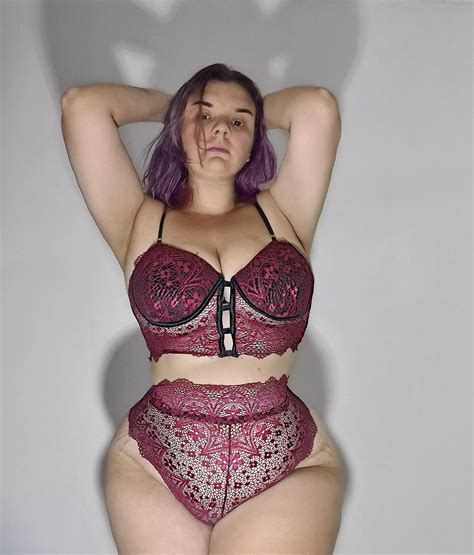 Do You Like Red Nudes BBW Chubby NUDE PICS ORG