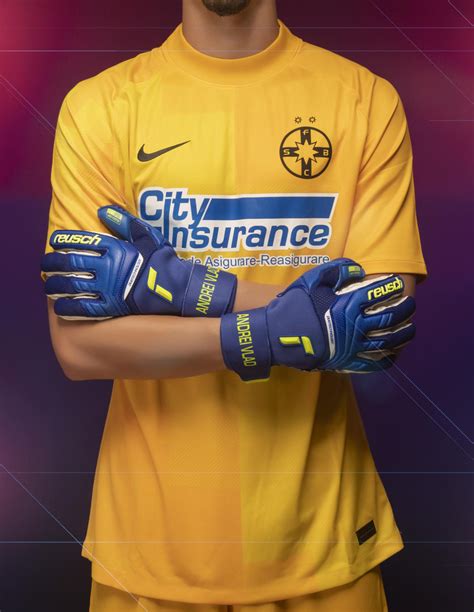 Fcsb 2021 22 Gk Home Kit