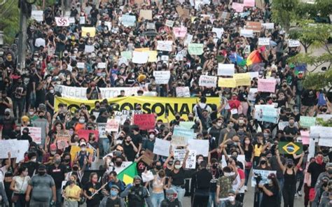 Movimentos Sociais Convocam Ato Em Favor Da Democracia Em Manaus