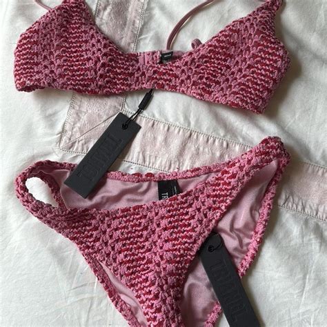 NWT Maia Triangl Bikini Alina Medium Top Small Depop