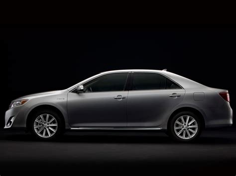 2012 Toyota Camry Hybrid Car Insurance Information