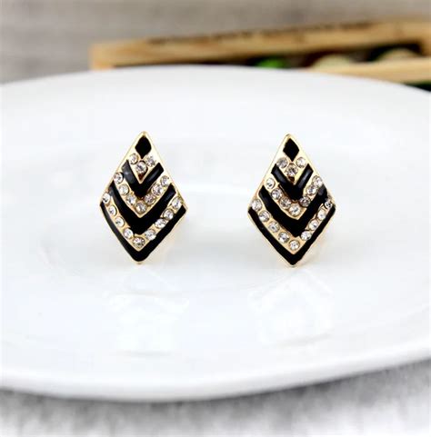 Retro Geometric Rhinestone Clip On Earrings No Pierced Ear Clip Earring