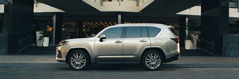 Discover Lexus 7 Seater Luxury SUV Family Cars | Lexus UAE