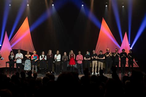 Jérémy Chhor Du Collège De Bois De Boulogne Remporte La 44e Finale