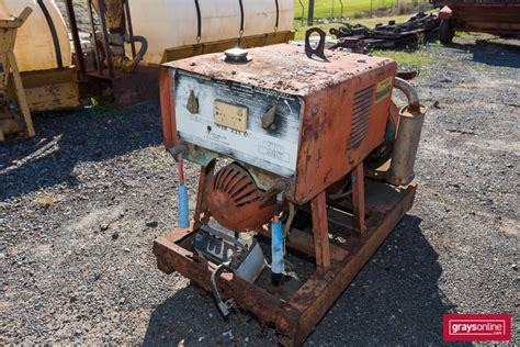 Lincoln Weldanpower 225 Dc Welder Diesel Portable Welder Auction 0061