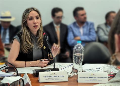 Ministra Sonsoles García compareció a la Asamblea Nacional y ratificó